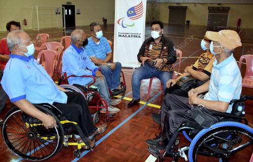 DATUK SERI MEGAT D SHAHRIMAN ZAHARUDIN