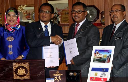 MK06_18012017_EMAS_MELAKA