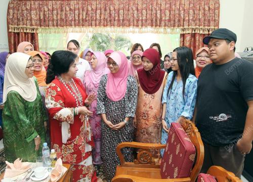MK06_19022011_ROSMAH