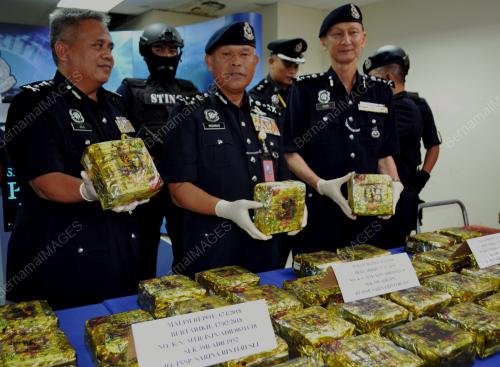 MK06_19022018_POLIS_DADAH