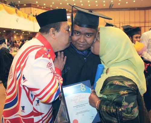 KONVOKESYEN KYM