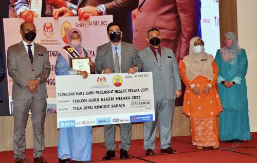 DATUK SERI SULAIMAN MD ALI