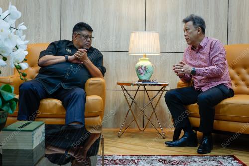 DATUK SERI AB RAUF YUSOH