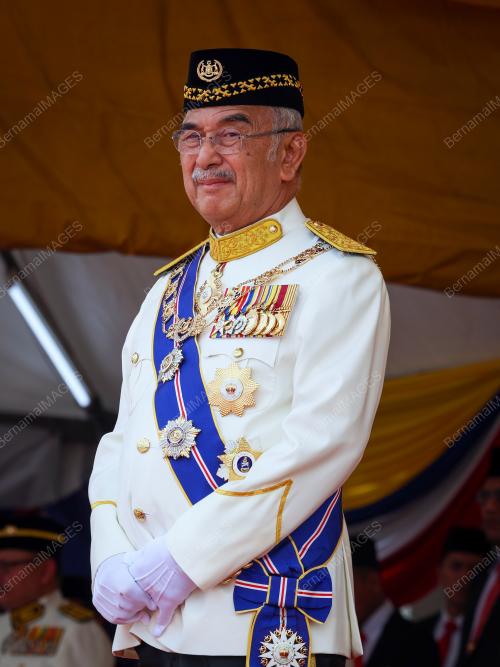 TUN MOHD ALI RUSTAM