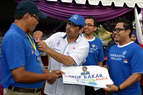 MK06_28042013_CALON_MUDA