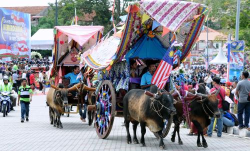 MK06_31082012_MERDEKA_LEMBU
