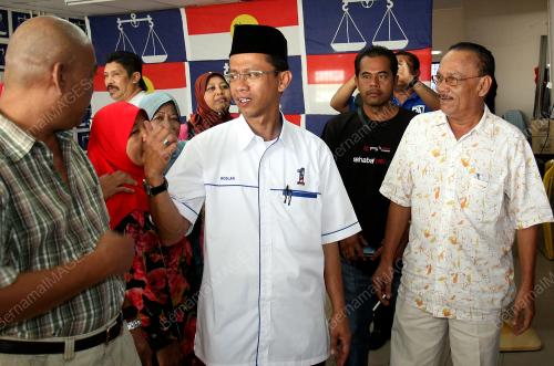 MK07_01032011_LAWAT_BN