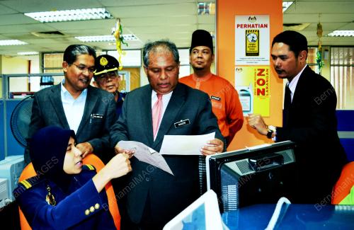 MK07_02082016_KP_JPJ_LAWATAN