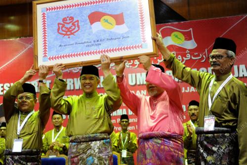 MK07_04092016_UMNO_ZAHID