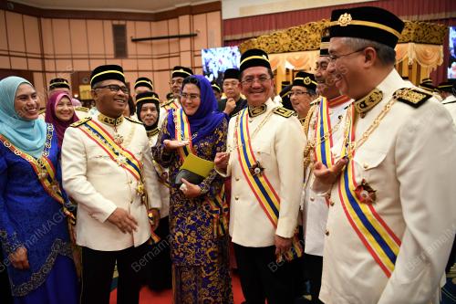 MK07_04112017_PINGAT_BN201711030334