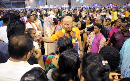 MK07_07122016_TYT_DEEPAVALI