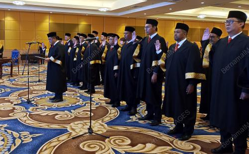 AHLI MAJLIS
