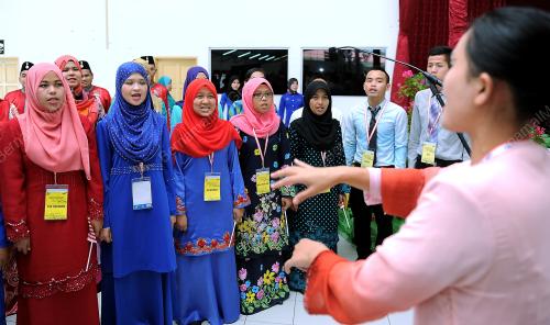 MK07_09062014_KEMAS_LAGU
