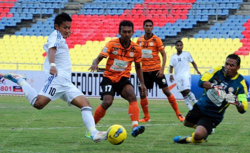MK07_10012012_SABAH_FELDA