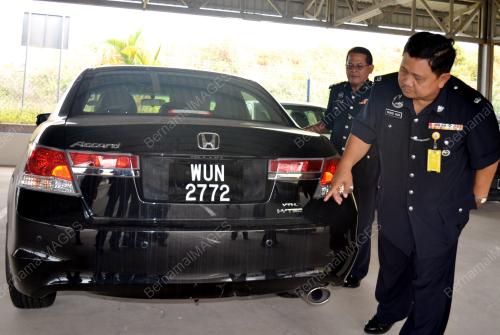 MK07_10102012_CURI_KERETA