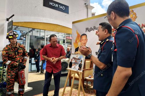 DATUK ZULKIFLEE MOHD ZIN