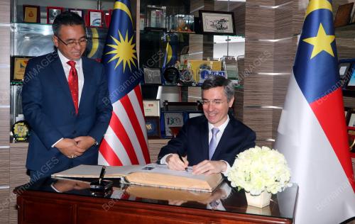 MK07_13112018_KUNJUNGAN_BN201811123436