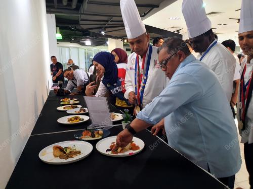 DATUK ZAIDI ATTAN