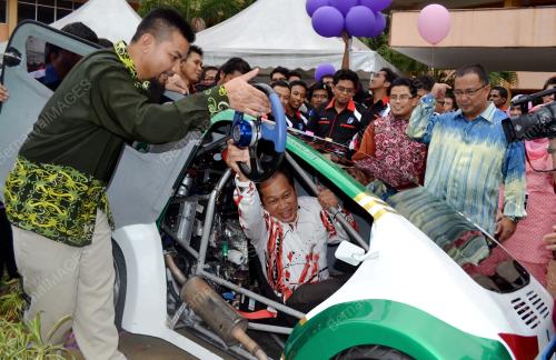 MK07_17052012_UTEM_KERETA