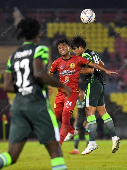 BOLA SEPAK LIGA SUPER