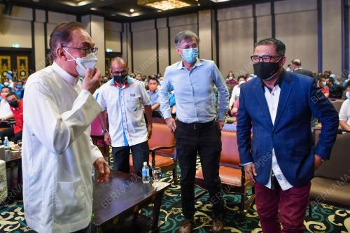 DATUK SERI ANWAR IBRAHIM