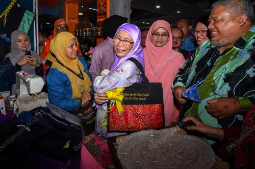 MK07_19102019_RAKYAT_BN201910184886