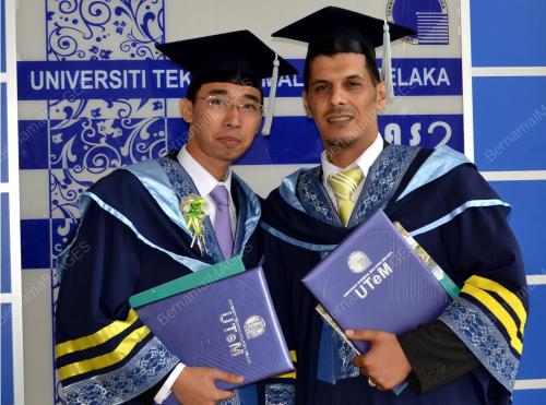 MAJLIS KONVOKESYEN UTEM
