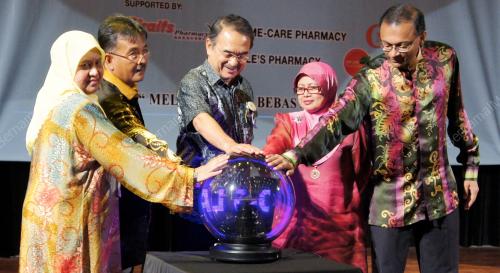 DATUK SERI MOHD ALI RUSTAM