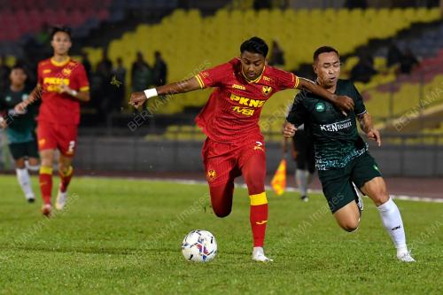 BOLA SEPAK PIALA TYT