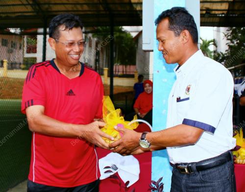 DATUK AHMAD SHABERY CHEEK