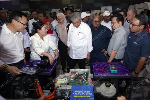 DATUK SERI DR AHMAD ZAHID HAMIDI