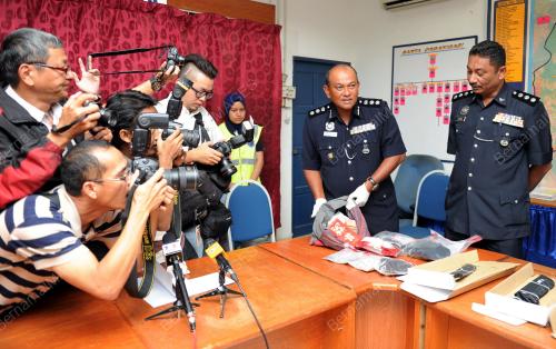 MK07_29012014_POLIS_WANG