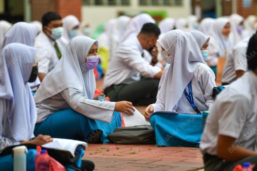 PEPERIKSAAN SPM 2021