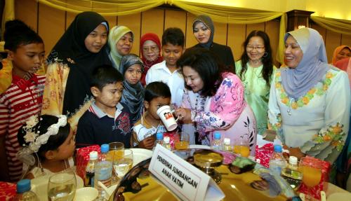 ROSMAH MANSOR