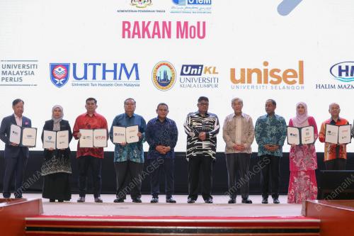 DATUK SERI DR AHMAD ZAHID HAMIDI