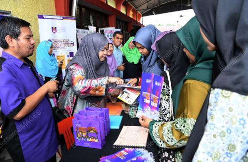 MK08_05042018_PENDIDIKAN_BN1804044201