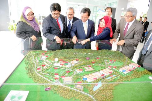 MK08_05052014_RISDA_KOLEJ