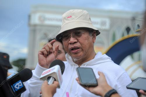 TAN SRI ANNUAR MUSA