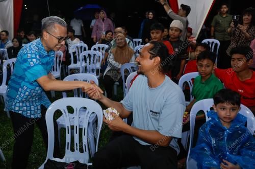 DATUK FAHMI FADZIL