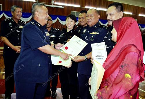 MK08_09062017_JALIL_BN2017060