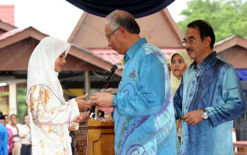 DATUK SERI MOHD NAJIB TUN RAZAK