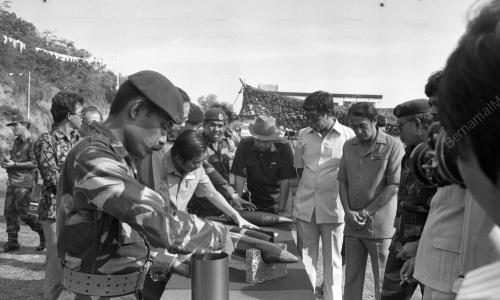 MK08_12012015_PERSIDANGAN_MENTERI