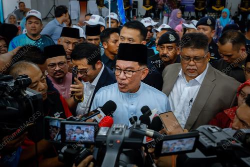 DATUK SERI ANWAR IBRAHIM
