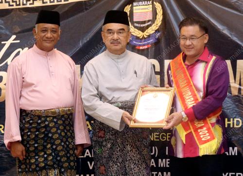 TUN MIOHD ALI RUSTAM