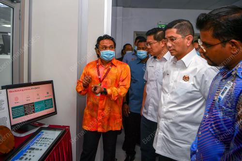 DATUK SERI MOHAMED AZMIN ALI