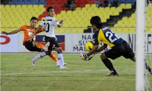 MK08_19022012_PAHANG_FELDA