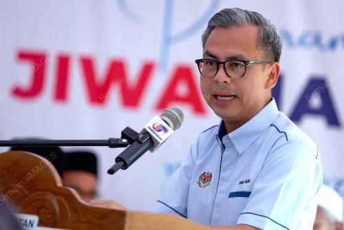 FAHMI FADZIL