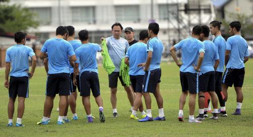 MK08_28032016_BOLA_MALAYSIA