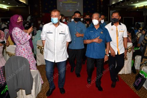TAN SRI MUHYIDDIN YASSIN