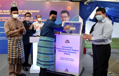 DATUK SERI SULAIMAN MD ALI